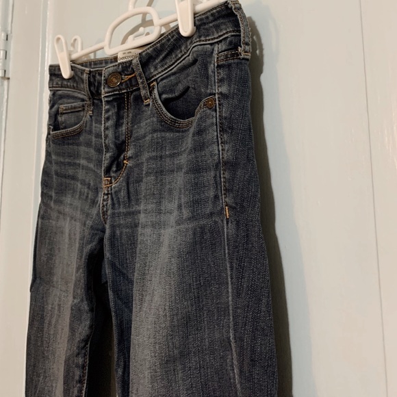 Abercrombie Women’s Straight Leg Jeans - Picture 2 of 3